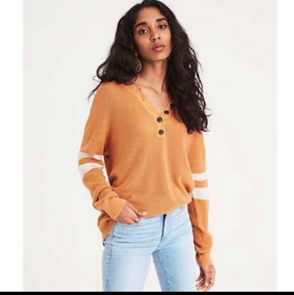 American Eagle Golden Light Knit Sweater